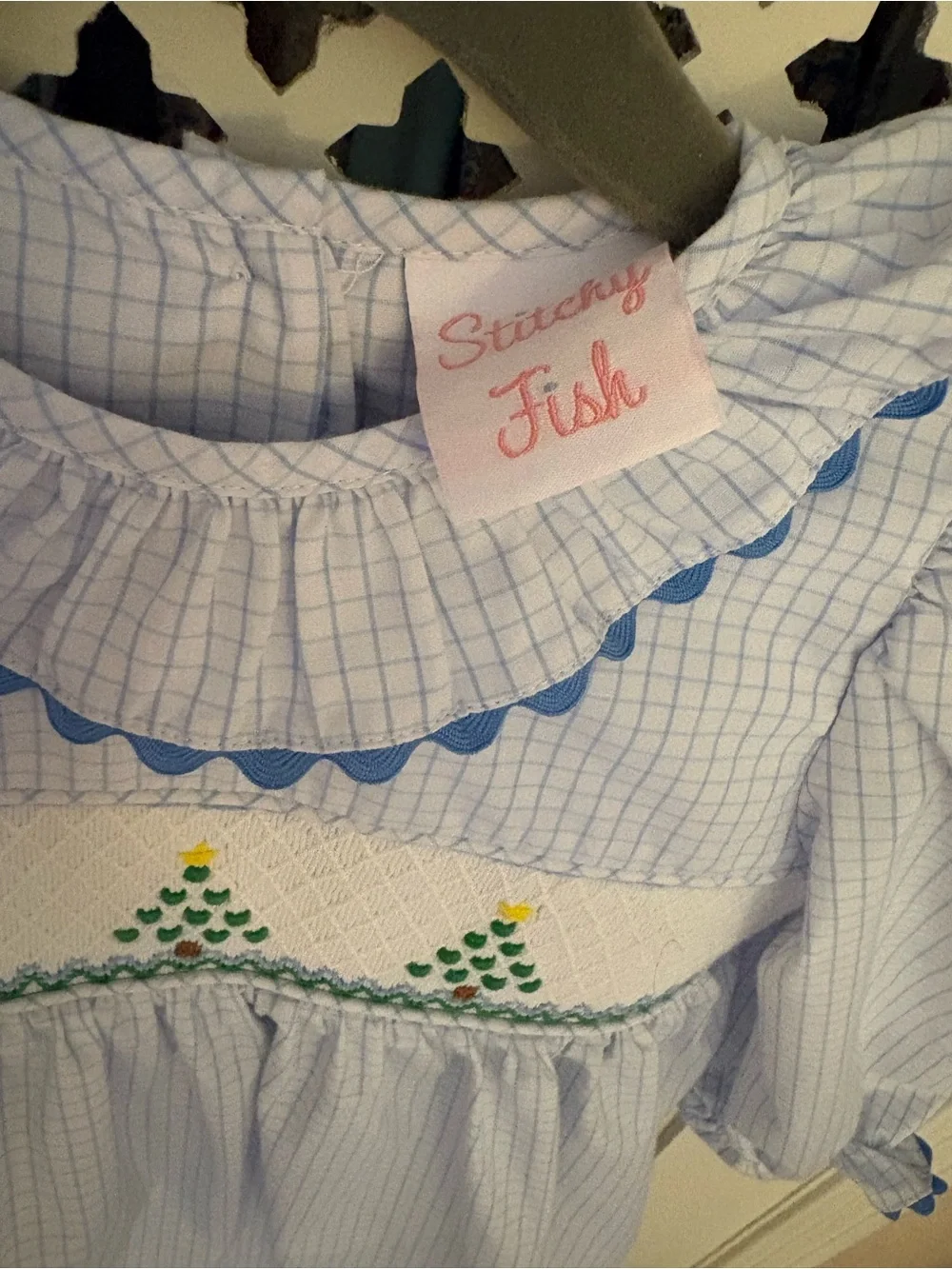 Stitchy Fish light worn fits